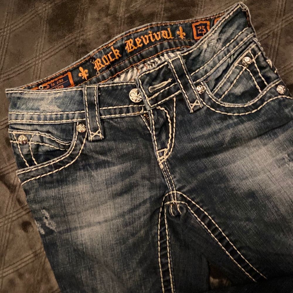 🔥Rock revival jeans 🍑